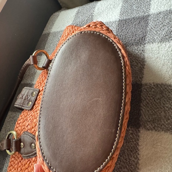 Braided Tan Tote Bag - Picture 5 of 9